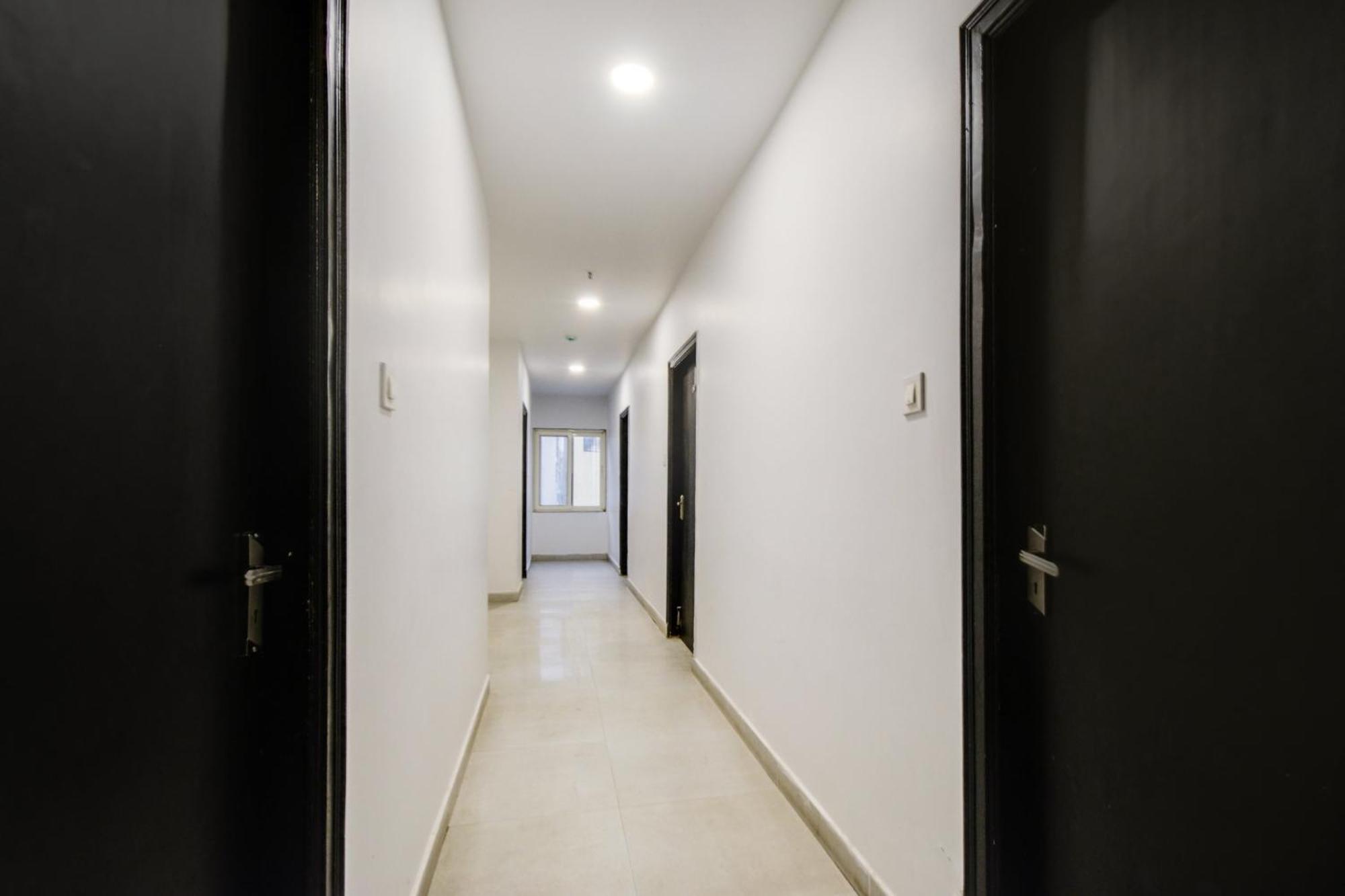 Super Townhouse Alwal Road 호텔 Trimulgherry 외부 사진