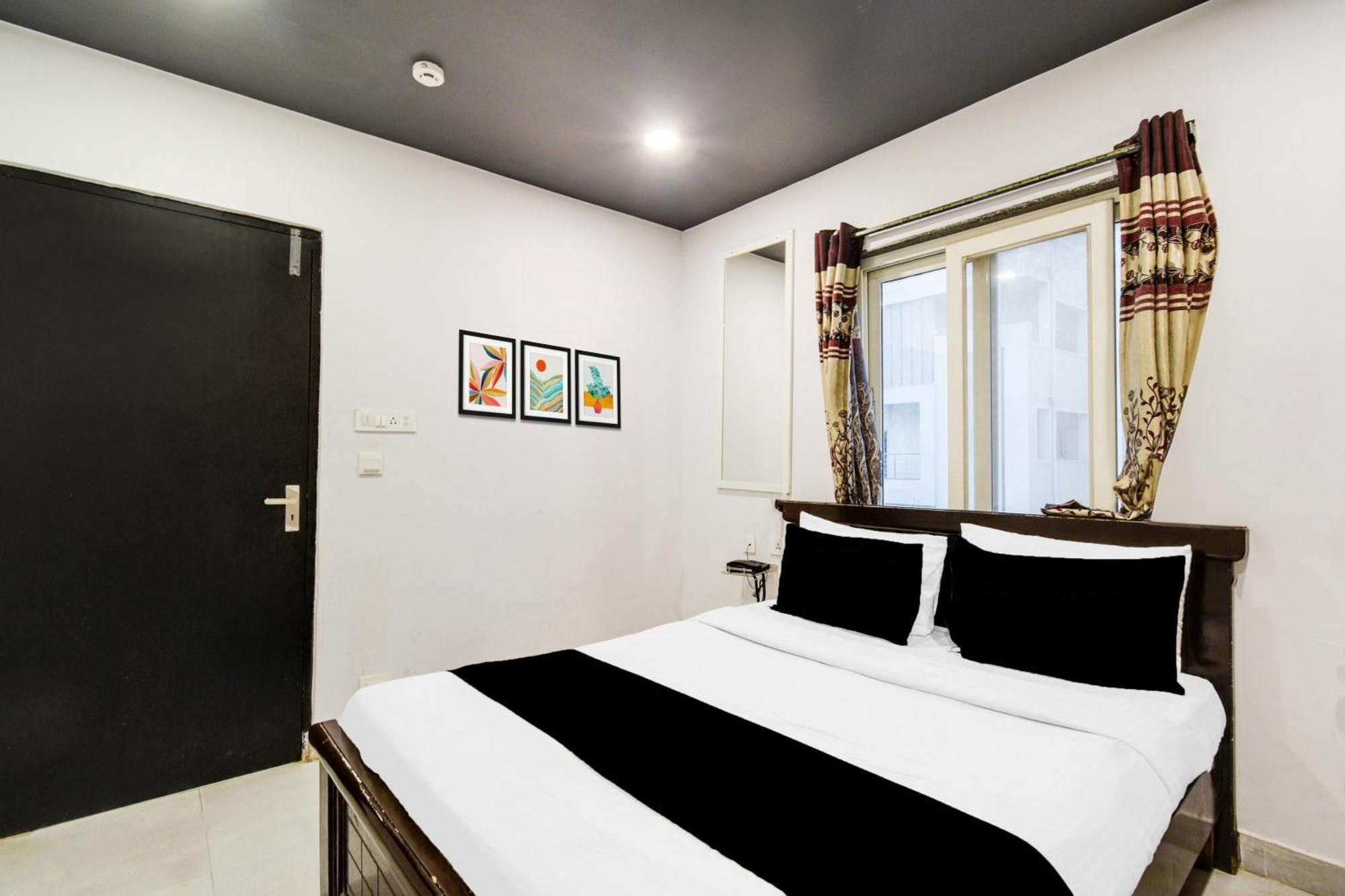 Super Townhouse Alwal Road 호텔 Trimulgherry 외부 사진