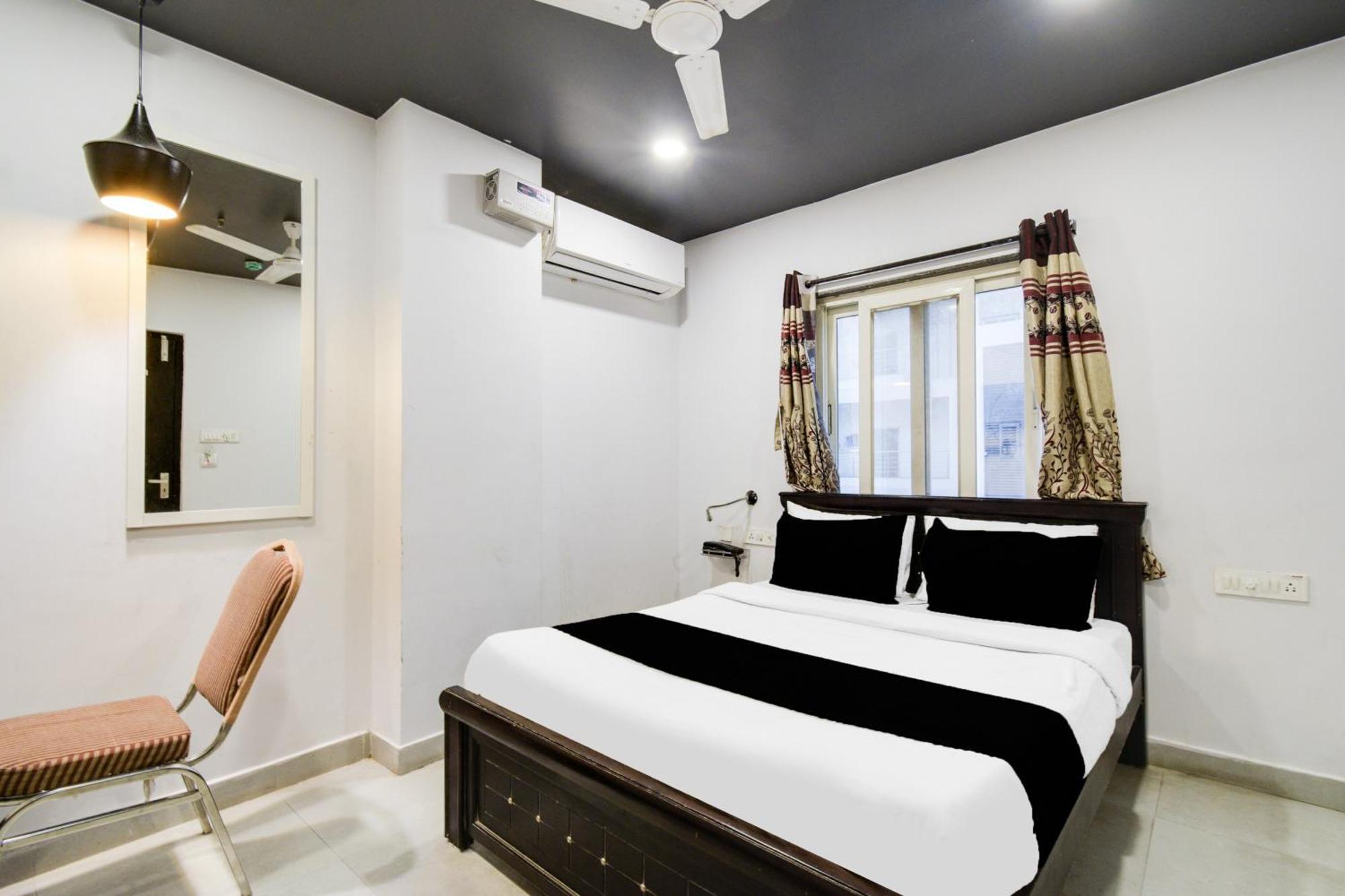 Super Townhouse Alwal Road 호텔 Trimulgherry 외부 사진