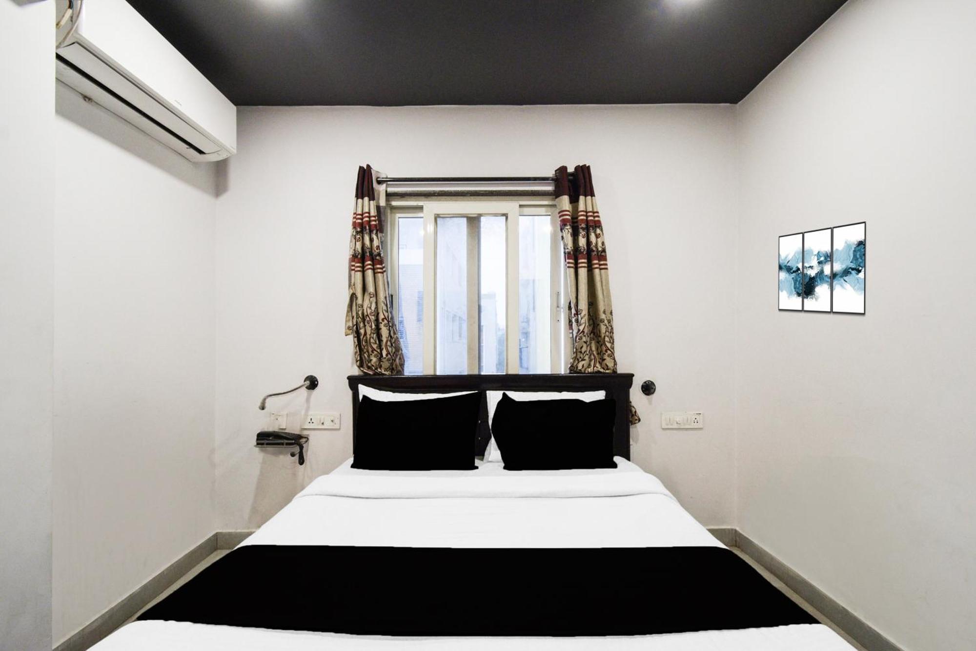 Super Townhouse Alwal Road 호텔 Trimulgherry 외부 사진